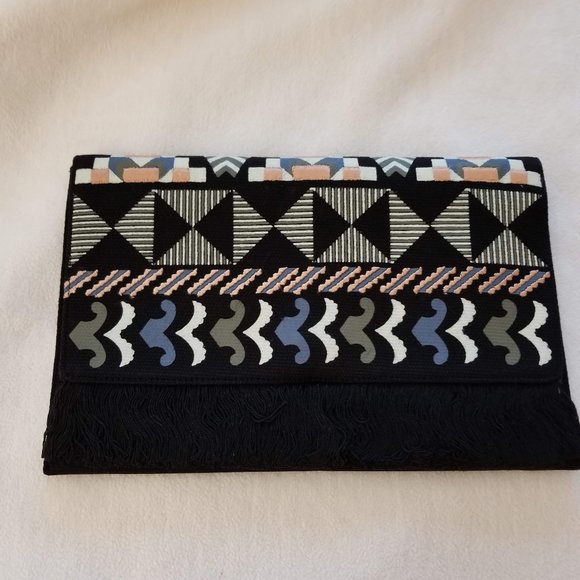 Stella Dot Taj Clutch - Aztec Print - New - Picture 3 of 9